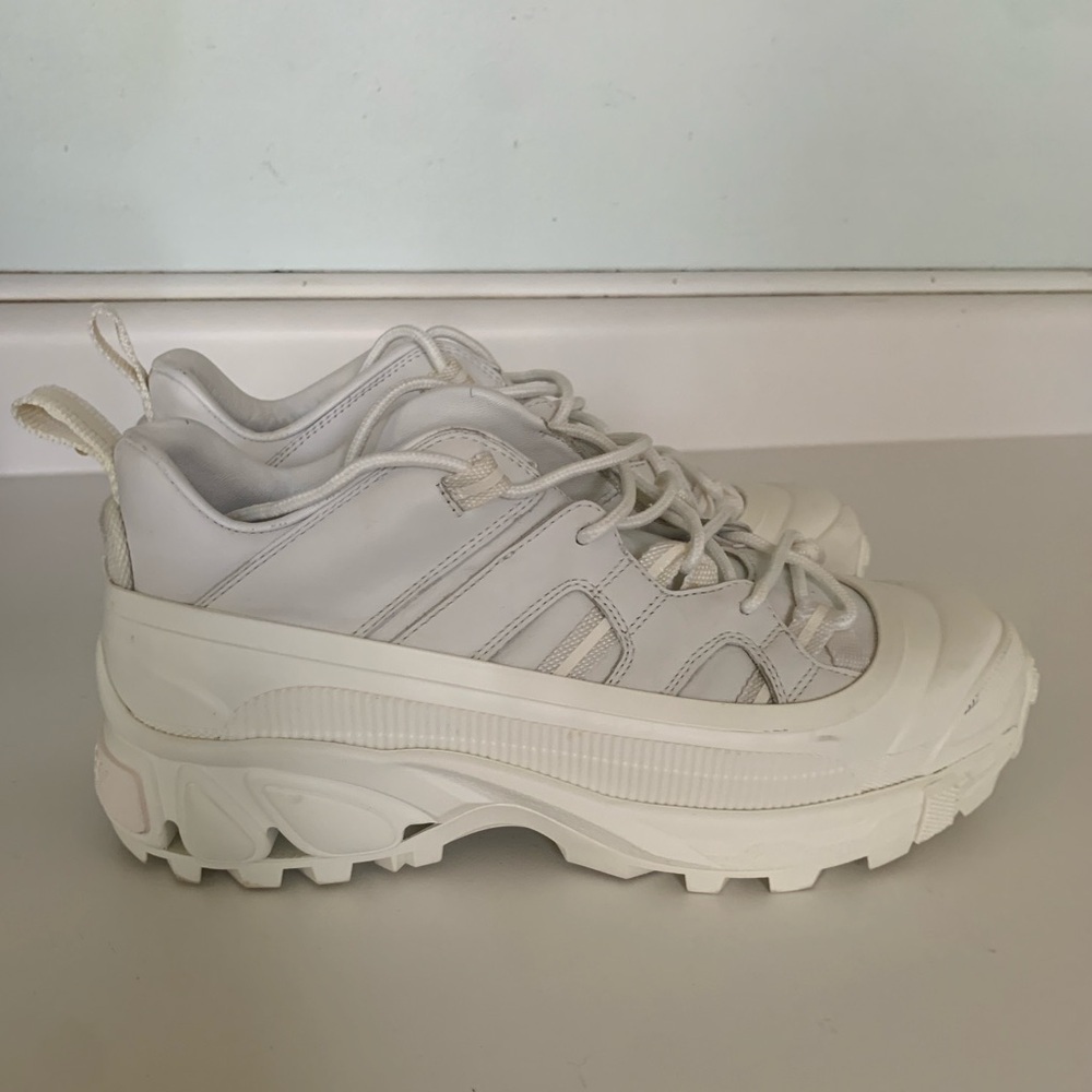 Burberry Arthur Chunky Trainers Size EU 39/US Size 9 White Sneakers